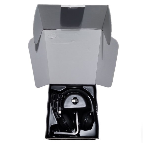 Wireless , Bluetooth Headset with Noise Canceling Microphone, Mic & USB dongle - Picture 2 of 7